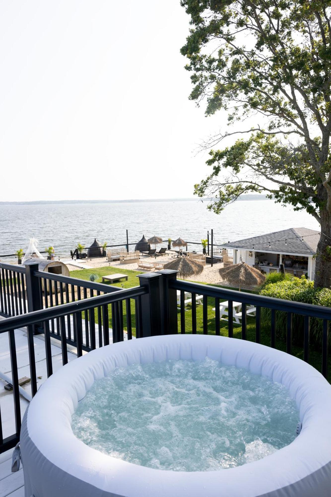 Aqua By American Beech - Adults Only Aquebogue Extérieur photo